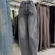 джинсовая женская одежда