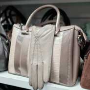 Женские сумочки в ТЦ Дом Быта