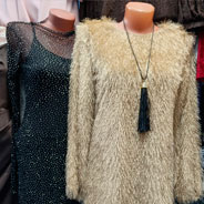 Женская нарядная одежда